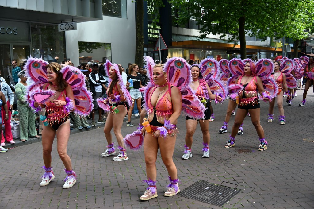 ../Images/Zomercarnaval 2024 614.jpg